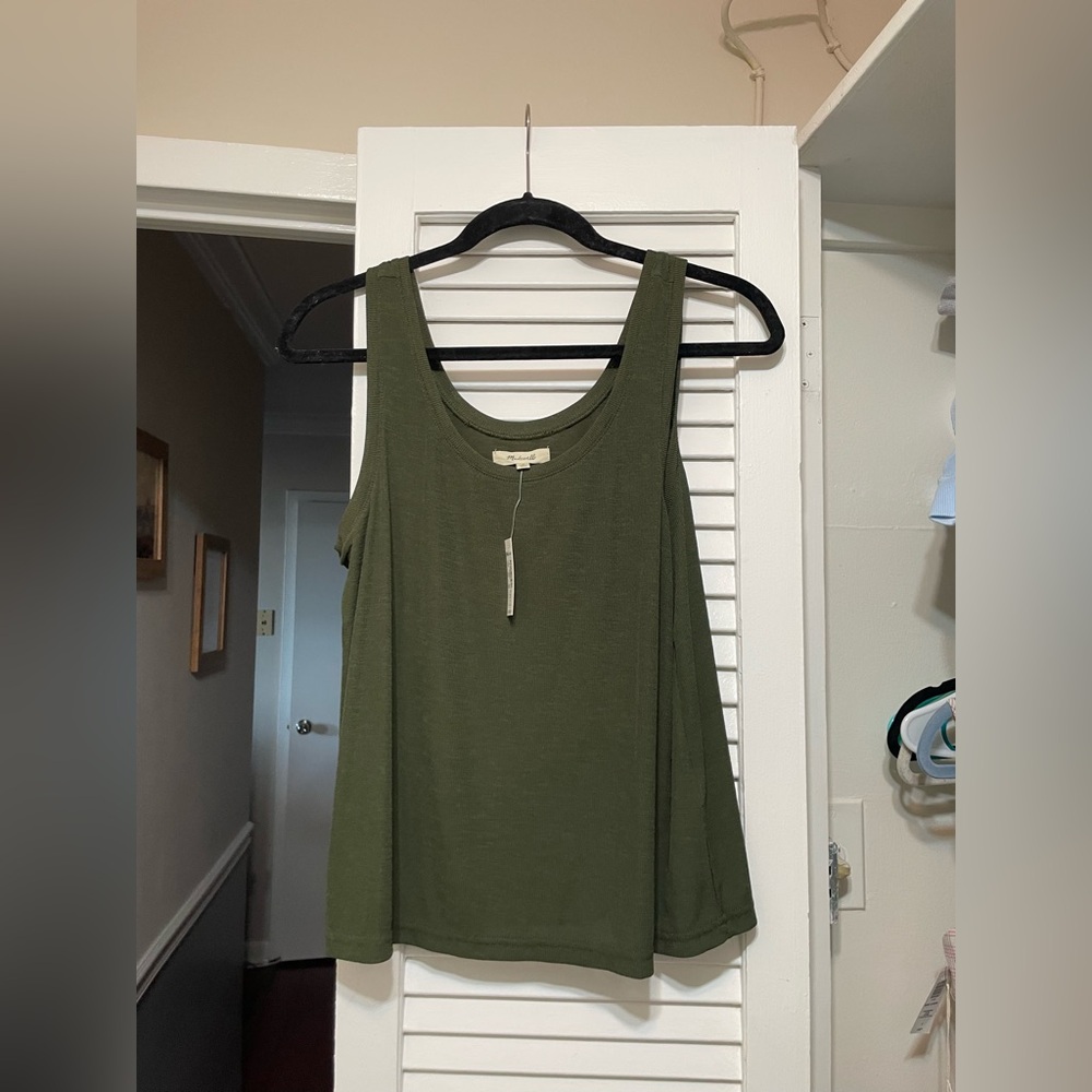 madewell green tank top